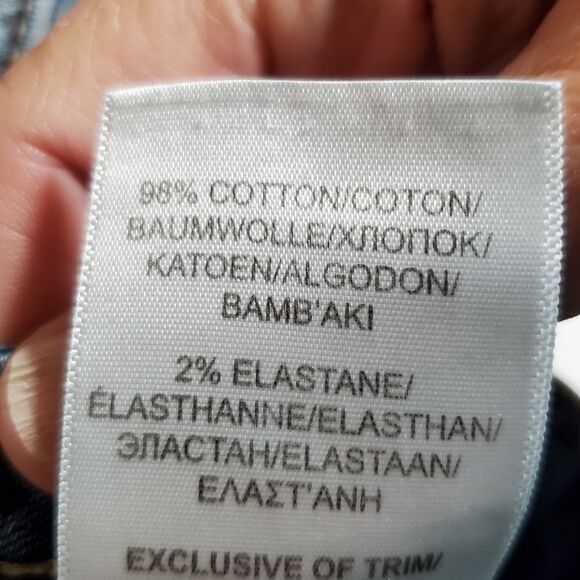 Silver Kenni Distressed Ankle/Cropped Jeans. Tapered. High-waisted. Size 18 - Picture 12 of 14